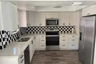 830 NE 50th Ct, Deerfield Beach, FL 33064 - Photo 3