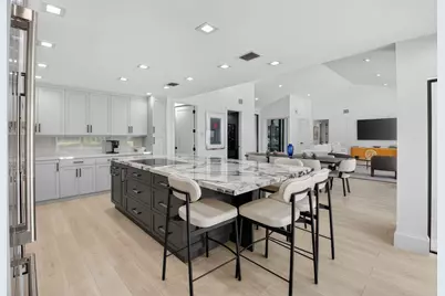 17829 Scarsdale Way, Boca Raton, FL 33496 - Photo 11