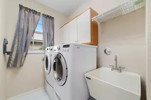 11905 Fountainside Cir, Boynton Beach, FL 33437 - Photo 35