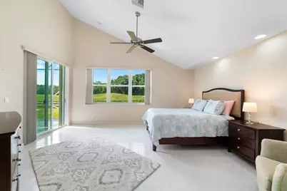 11905 Fountainside Circle, Boynton Beach, FL 33437 - Photo 27