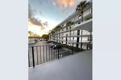 9235 SW 8th Street #403, Boca Raton, FL 33428 - Photo 15