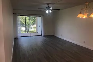 9235 SW 8th St, Boca Raton, FL 33428 - Photo 3