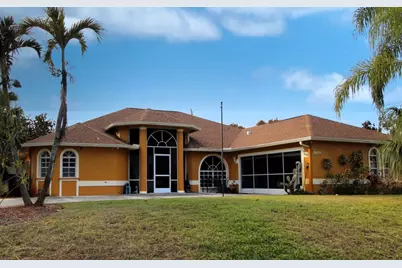 3410 SE Hart Circle, Port Saint Lucie, FL 34984 - Photo 1