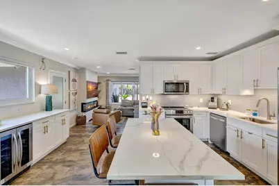 14 NE 26 Court, Wilton Manors, FL 33334 - Photo 13