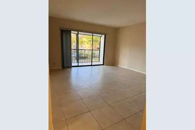 812 Sky Pine Way #B2, Greenacres, FL 33415 - Photo 3
