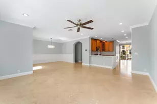 604 NE Francesca Ln, Boca Raton, FL 33487 - Photo 11