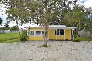 976 SW 34th Terrace, Palm City, FL 34990 - Photo 1