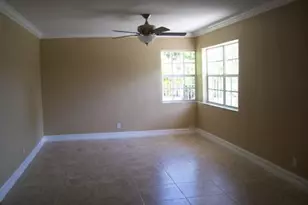 711 Fernwood Dr, West Palm Beach, FL 33405 - Photo 3