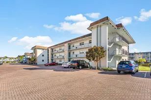 124 Shore Ct, North Palm Beach, FL 33408 - Photo 1