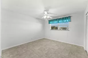 124 Shore Ct, North Palm Beach, FL 33408 - Photo 17