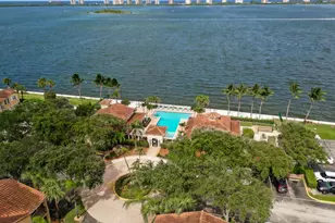 1020 Lake Shore Dr, Lake Park, FL 33403 - Photo 29