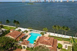 1020 Lake Shore Dr, Lake Park, FL 33403 - Photo 27