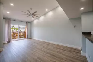 1020 Lake Shore Dr, Lake Park, FL 33403 - Photo 7