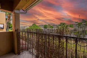 1020 Lake Shore Dr, Lake Park, FL 33403 - Photo 21