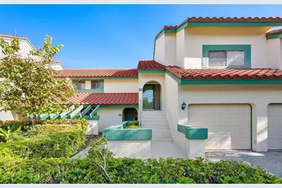 11 Lexington Lane E #C, Palm Beach Gardens, FL 33418 - Photo 1