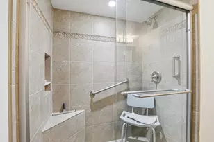 250 NW 67th St, Boca Raton, FL 33487 - Photo 29