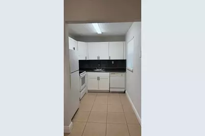 410 Meadows Circle #410, Boynton Beach, FL 33436 - Photo 11