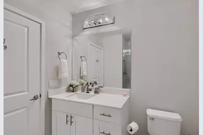 300 S Australian Avenue #818, West Palm Beach, FL 33401 - Photo 13