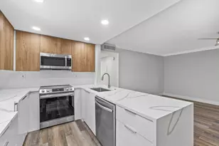 637 Normandy, Delray Beach, FL 33484 - Photo 7