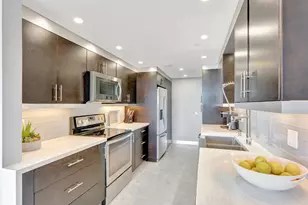 859 Jeffery St, Boca Raton, FL 33487 - Photo 5