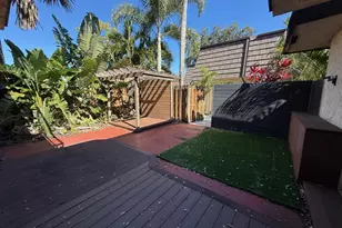 4043 Palm Bay Cir, West Palm Beach, FL 33406 - Photo 3