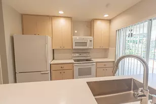 1246 NW Sun Terrace Cir, Port Saint Lucie, FL 34986 - Photo 7