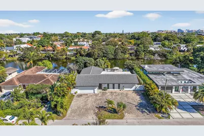 876 NW 6th Avenue, Boca Raton, FL 33432 - Photo 79