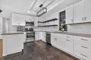 715 St Albans Dr, Boca Raton, FL 33486 - Photo 13