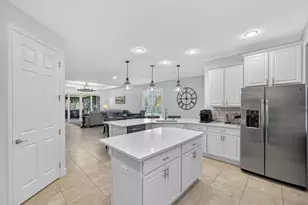 10283 SW Silverberry Ct, Port Saint Lucie, FL 34987 - Photo 7