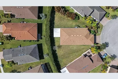 10283 SW Silverberry Court, Port Saint Lucie, FL 34987 - Photo 5