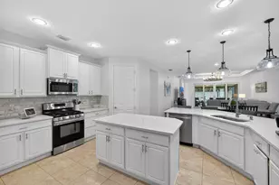 10283 SW Silverberry Ct, Port Saint Lucie, FL 34987 - Photo 9