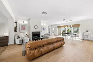 435 NE 35th St, Boca Raton, FL 33431 - Photo 9