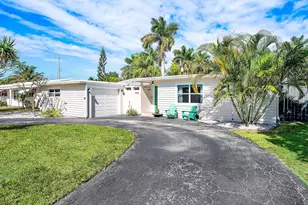 435 NE 35th St, Boca Raton, FL 33431 - Photo 1