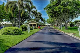 8786 Belle Aire Dr, Boca Raton, FL 33433 - Photo 17