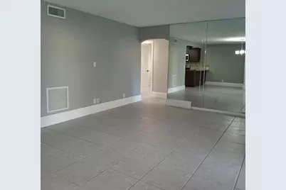 115 Lake Pine Circle #D1, Greenacres, FL 33463 - Photo 5