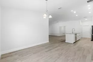 16145 E Trafalgar Dr, Loxahatchee, FL 33470 - Photo 15