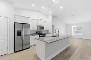 16145 E Trafalgar Dr, Loxahatchee, FL 33470 - Photo 11