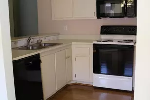 403 Springdale Cir, Lake Worth Beach, FL 33461 - Photo 11