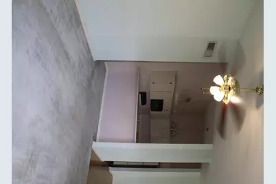 403 Springdale Circle, Palm Springs, FL 33461 - Photo 9