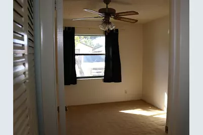 403 Springdale Circle, Lake Worth Beach, FL 33461 - Photo 17