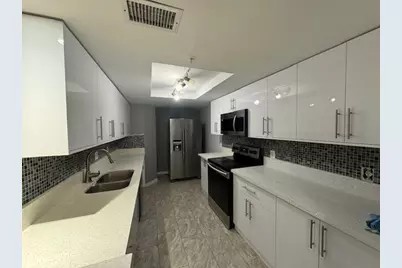 4167 N Haverhill Road #1107, West Palm Beach, FL 33417 - Photo 3