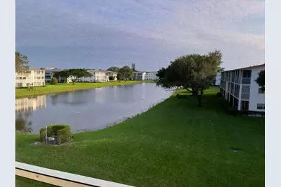 622 Fanshaw O #622, Boca Raton, FL 33434 - Photo 3