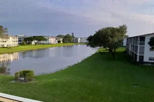 622 Fanshaw O, Boca Raton, FL 33434 - Photo 3