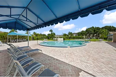 715 Lori Drive #307, Palm Springs, FL 33461 - Photo 25