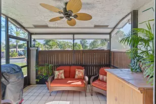 40 Seminole Ct E, Royal Palm Beach, FL 33411 - Photo 9