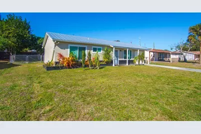 918 Schumann Drive, Sebastian, FL 32958 - Photo 1