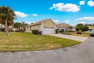 245 NW Zanzibar Place, Port Saint Lucie, FL 34986 - Photo 3