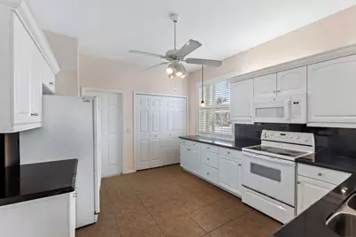 245 NW Zanzibar Place, Port Saint Lucie, FL 34986 - Photo 19