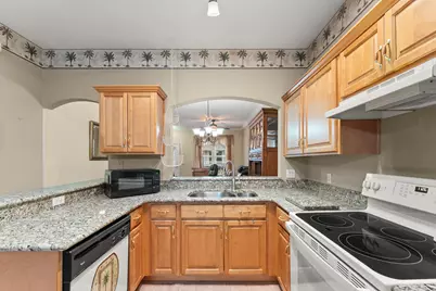 579 NW San Remo Circle, Port Saint Lucie, FL 34986 - Photo 11