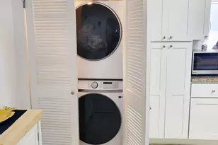 203 Melton Dr, Fort Pierce, FL 34982 - Photo 5